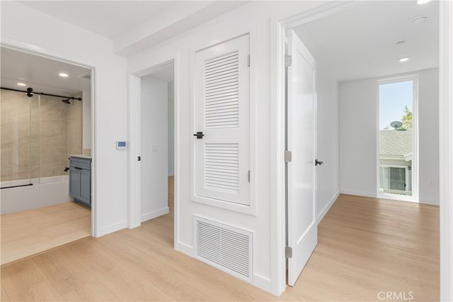 176 N Catalina Avenue 403, Pasadena, CA 91106
