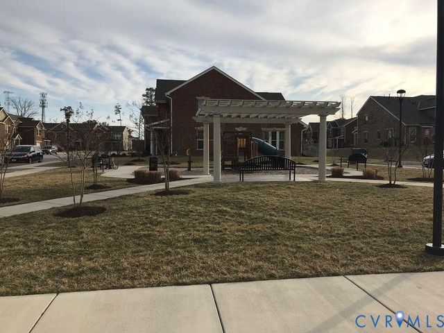 502 Winterhawk Pl, Glen Allen, VA 23059