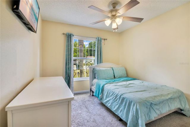 127 LAUREL RIDGE AVENUE, Ocoee, FL 34761