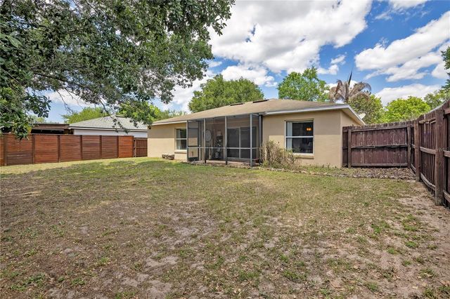 127 LAUREL RIDGE AVENUE, Ocoee, FL 34761