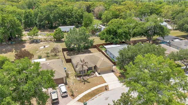 127 LAUREL RIDGE AVENUE, Ocoee, FL 34761