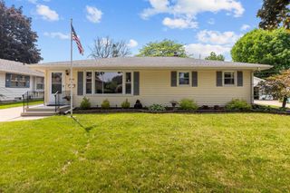1001 S MATTHIAS STREET, Appleton, WI 54915