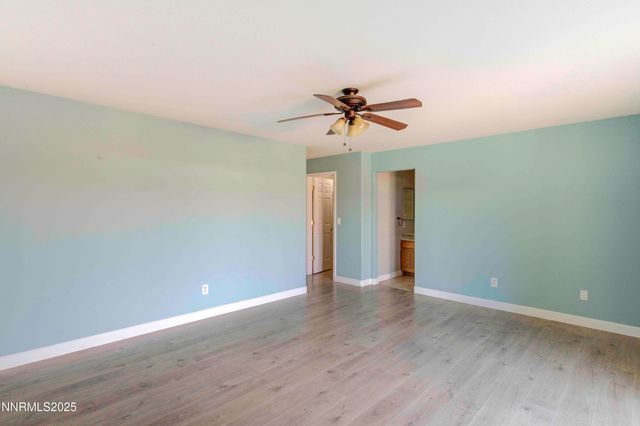 5559 Cornflower Court, Sun Valley, NV 89433