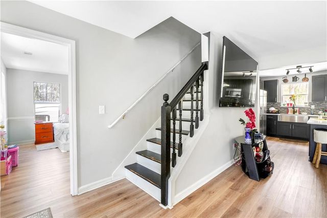 879 Spring Oak Court, Loganville, GA 30052