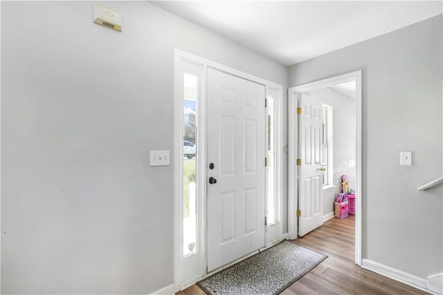 879 Spring Oak Court, Loganville, GA 30052