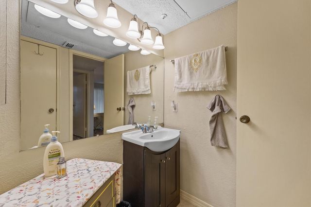 2120 El Paseo Street 2509, Houston, TX 77054