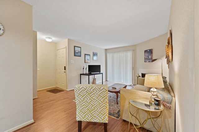 2120 El Paseo Street 2509, Houston, TX 77054