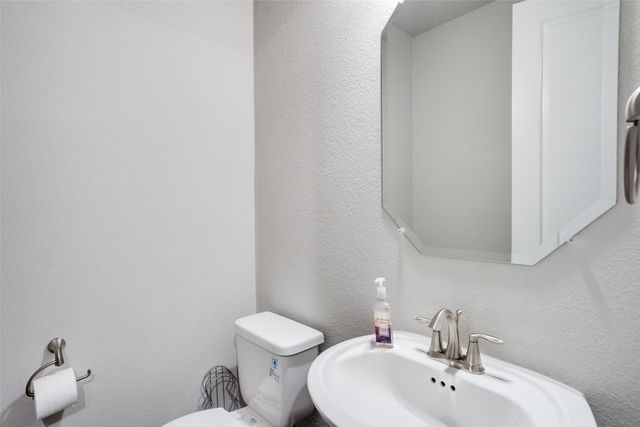 5622 Niagara Road, The Colony, TX 75056