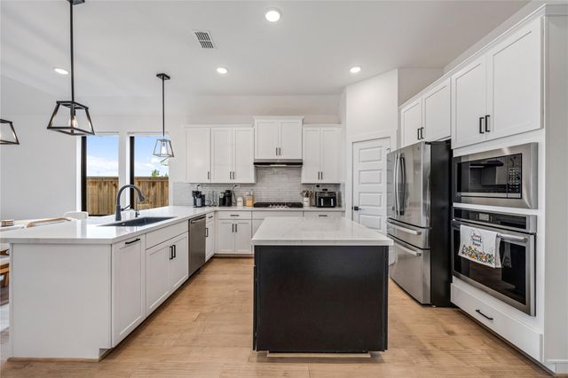 21615 Tumble Mustard Lane, Cypress, TX 77433