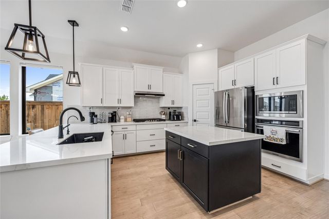 21615 Tumble Mustard Lane, Cypress, TX 77433