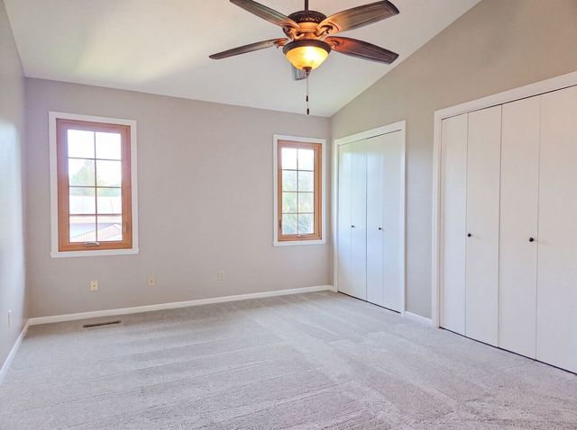 1503 Featherstone Road, Rockford, IL 61107
