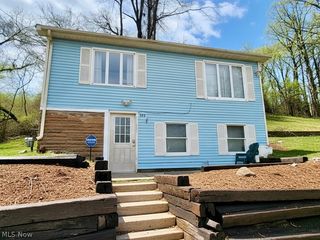 173 Portage Lakes Drive, Akron, OH 44319