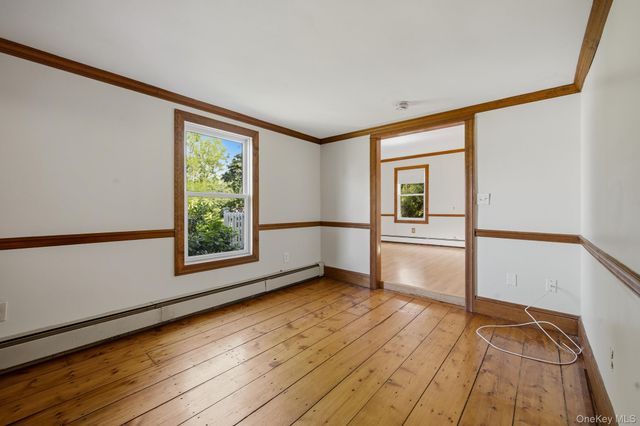302 E Broadway, Port Jefferson, NY 11777