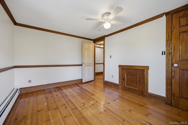 302 E Broadway, Port Jefferson, NY 11777