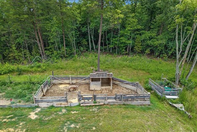 611 Clear Creek Road, Evensville, TN 37332