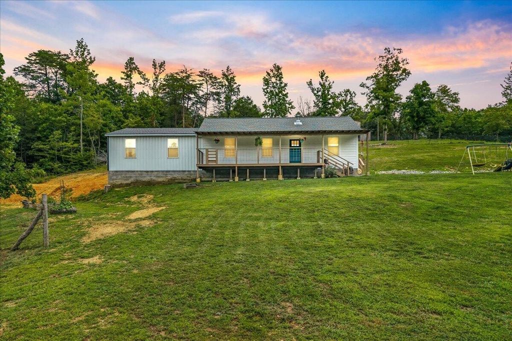 611 Clear Creek Road, Evensville, TN 37332