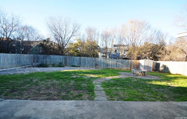 9123 Points Edge, San Antonio, TX 78250