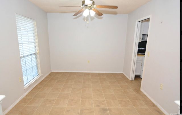 9123 Points Edge, San Antonio, TX 78250