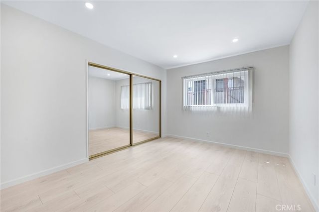 580 W Stocker 6, Glendale, CA 91202