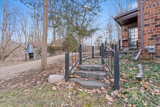 2593 Mount Hope Road, Okemos, MI 48864