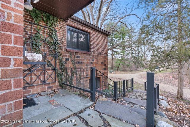 2593 Mount Hope Road, Okemos, MI 48864