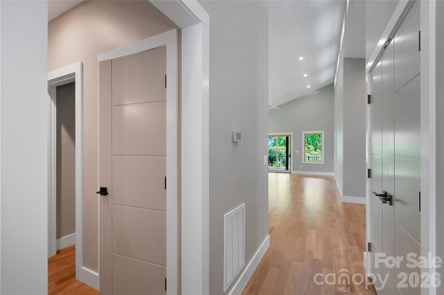 123 Welcome Street, Brevard, NC 28712
