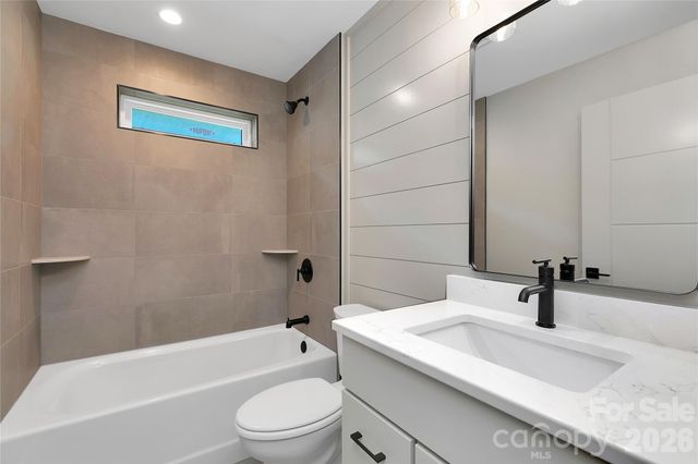 123 Welcome Street, Brevard, NC 28712
