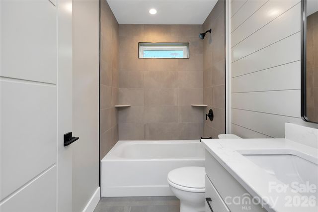123 Welcome Street, Brevard, NC 28712