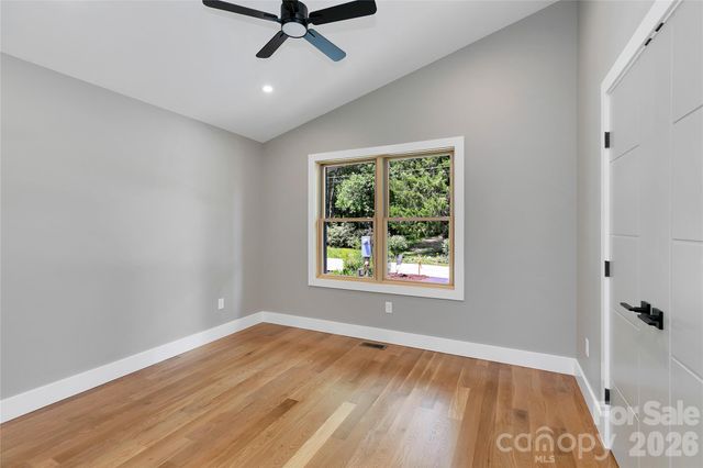 123 Welcome Street, Brevard, NC 28712