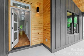123 Welcome Street, Brevard, NC 28712