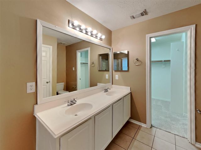 6220 Stoney Creek Drive, Pasadena, TX 77503