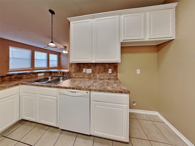 6220 Stoney Creek Drive, Pasadena, TX 77503