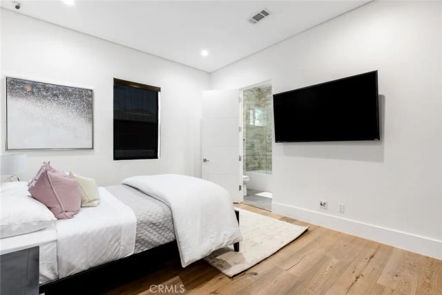 12606 Emelita Street, Valley Village, CA 91607