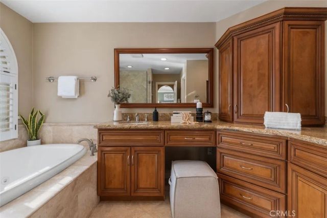 5425 Via Cervantes, Yorba Linda, CA 92887