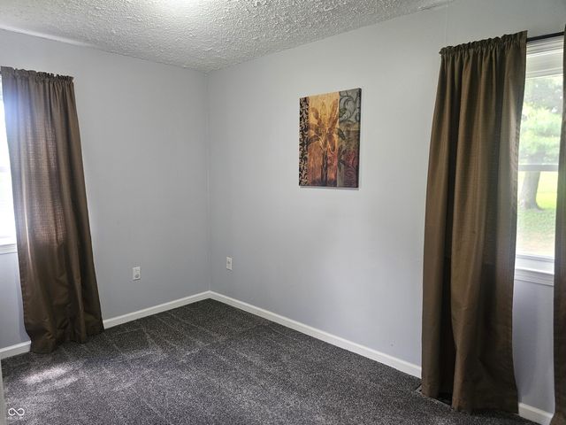 9480 N Old Port Royal, Martinsville, IN 46151