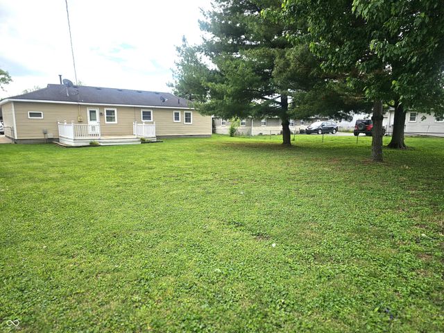 9480 N Old Port Royal, Martinsville, IN 46151