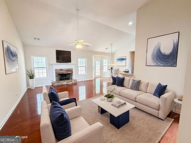 135 Clifford Court, Canton, GA 30115