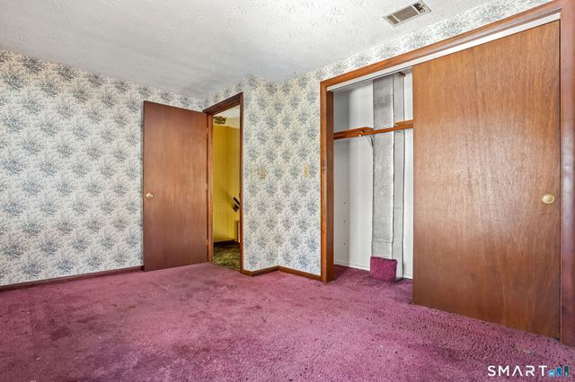 26 George Washington Turnpike, Burlington, CT 06013