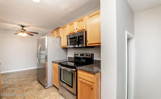 2129 East Ln, Louisville, KY 40216
