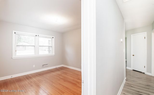 2129 East Ln, Louisville, KY 40216