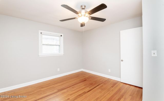 2129 East Ln, Louisville, KY 40216