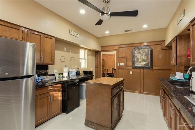 920 N 15th Street, Mcallen, TX 78501