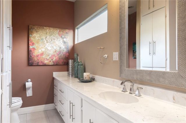 920 N 15th Street, Mcallen, TX 78501