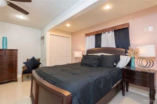 920 N 15th Street, Mcallen, TX 78501
