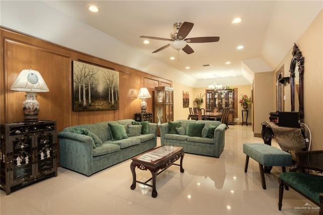 920 N 15th Street, Mcallen, TX 78501