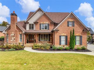 2445 Retreat Point Parkway, Hoschton, GA 30548