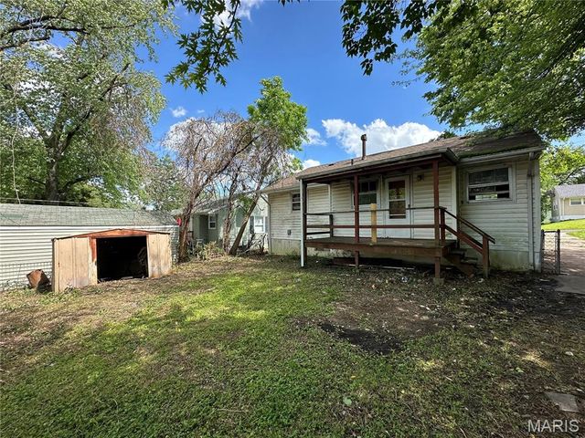 339 Crawford Road, St Louis, MO 63137