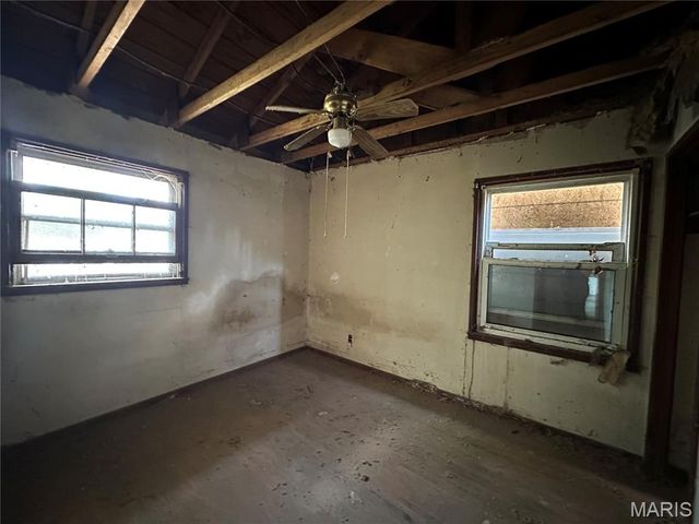 339 Crawford Road, St Louis, MO 63137