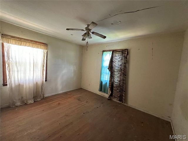 339 Crawford Road, St Louis, MO 63137
