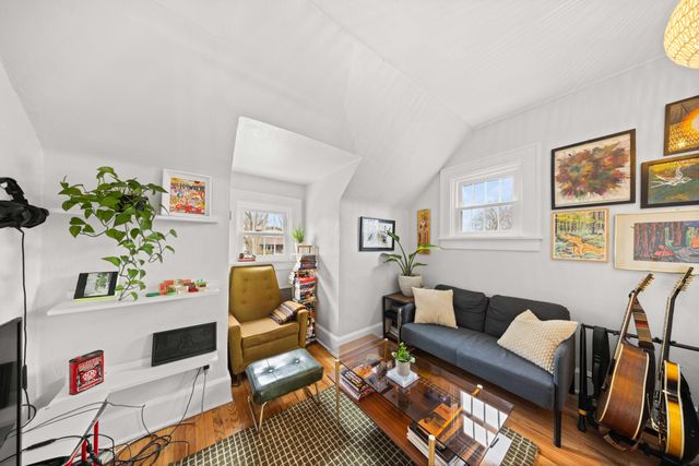 1505 43rd Street, Des Moines, IA 50311